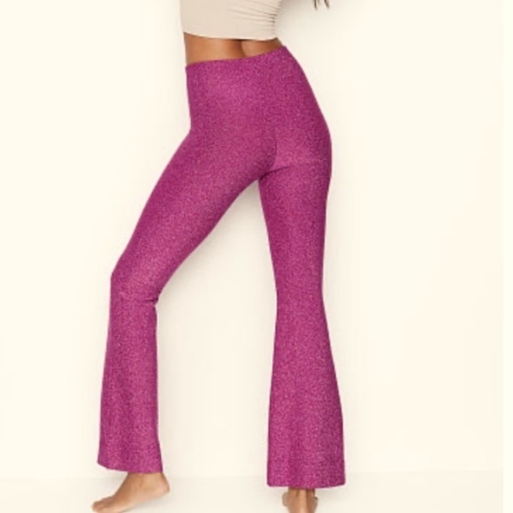 VICTORIAS SECRET SHINE FLARE PANTS IN FUSHIA METALLIC KNIT HIGH RISE SIZE SMALL - Picture 5 of 12